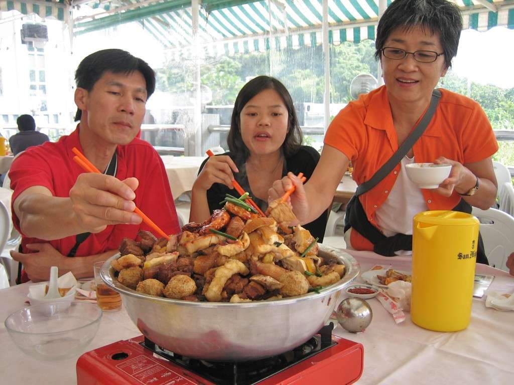 Basin Feast (Puhn Choi)