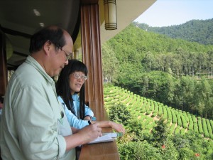 Alan Lau and his wife Kazuko Nakane in China.