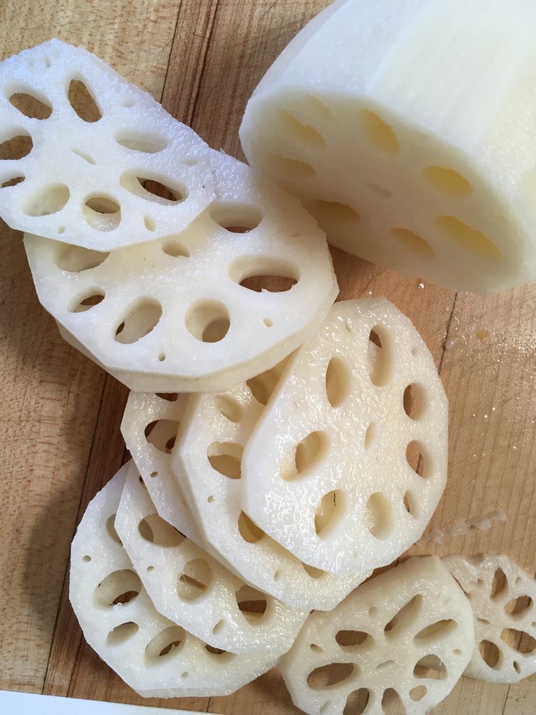 Thinly sliced fresh lotus root